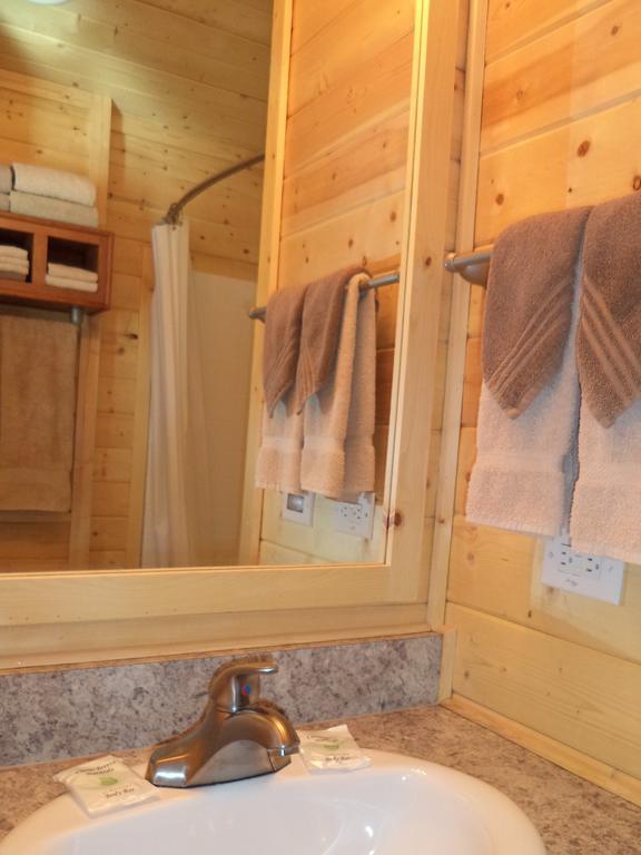 פאלם דזרט Palm Springs Camping Resort Cabin 3 מראה חיצוני תמונה